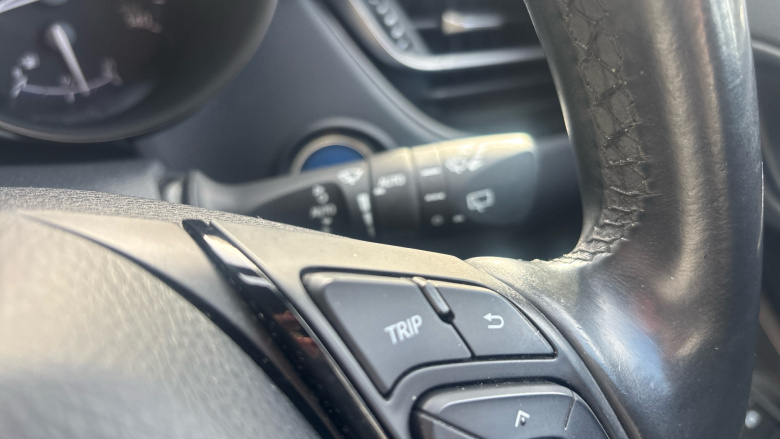 Toyota C-HR 1.8 Hybrid Dynamic 5dr CVT Hybrid Hatchback